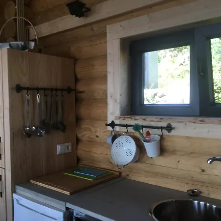 Mountain Log O Lobo *