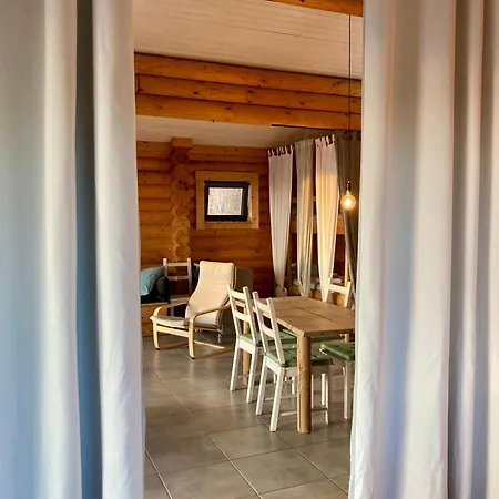 Mountain Log O Lobo كابيسيراس دى باستو