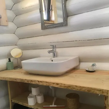 Mountain Log O Lobo Cabeceiras de Basto