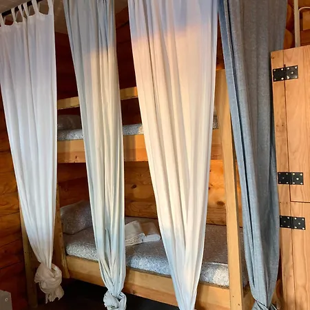 منتزه العطل Mountain Log O Lobo *