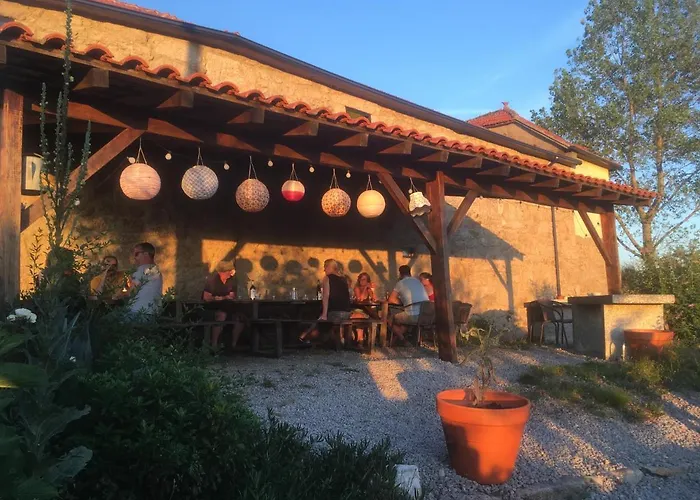 Mountain Log O Lobo Cabeceiras de Basto