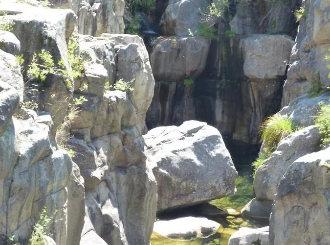 Mountain Log O Lobo Tatil parkı Cabeceiras de Basto